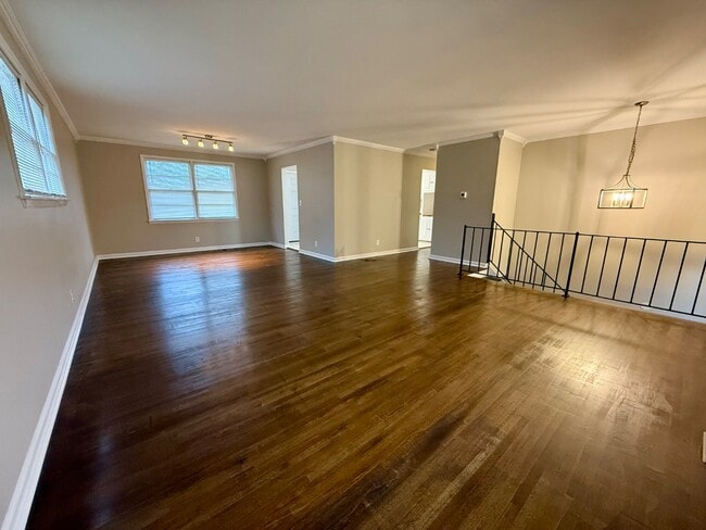 Photo - 101 Jones Valley Dr SW