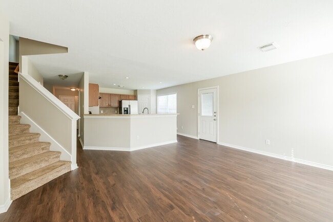 Photo - 19811 Lindenwick Ct