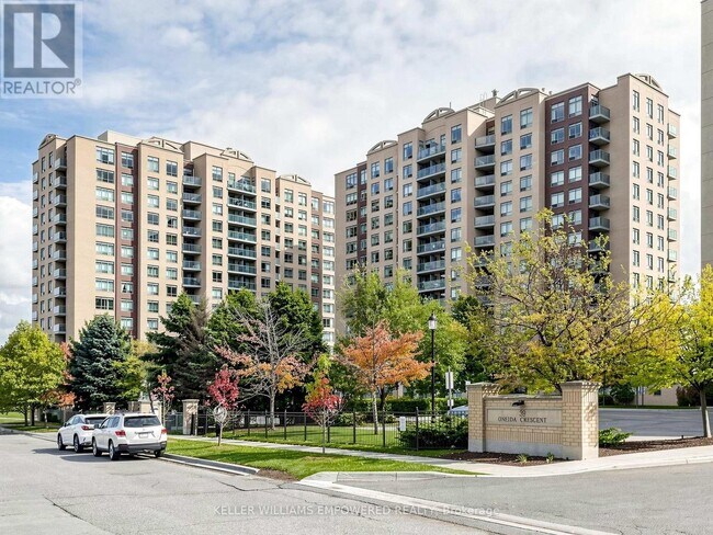 Photo - 11 Oneida Crescent Unité 211