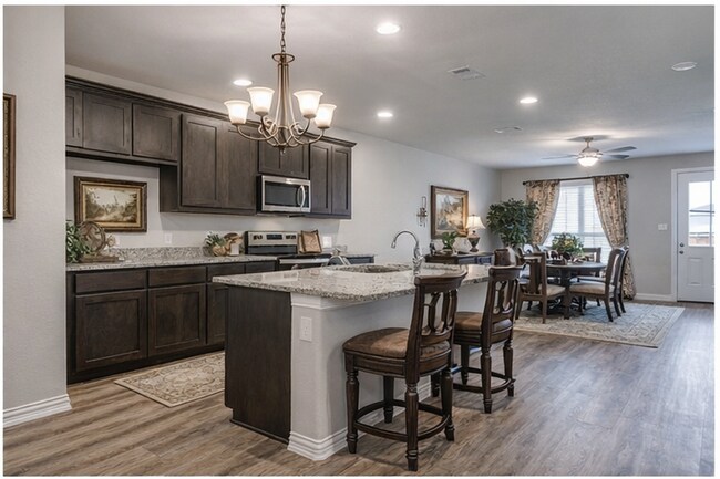 Photo - 3 bedroom 2 Bath home Move In Ready