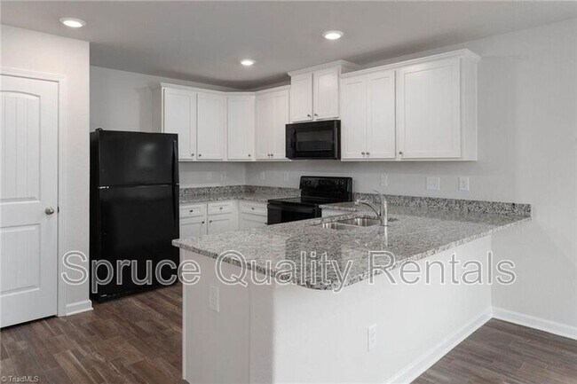 Photo - 2232 Balmore Ave