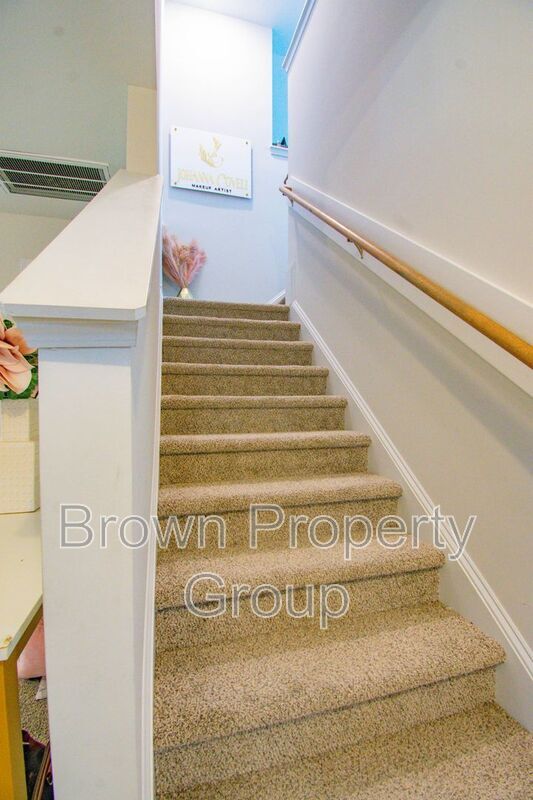 Photo - 1733 Ragsdale Rd