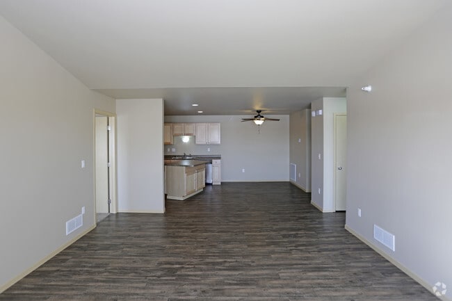 Three bedroom- living room - STEEPLE