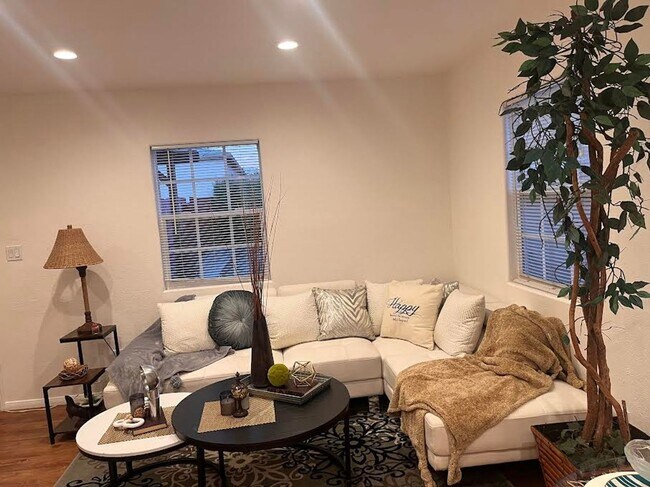 Photo - 3424-28 Del Rey St Unit 3426 - 1