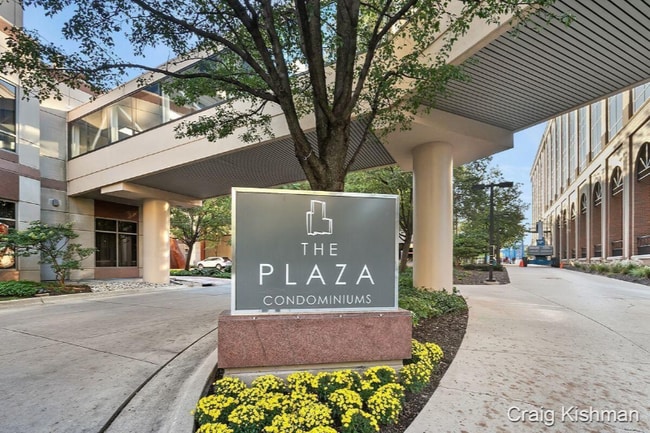 Photo - 152 Campau Cir NW