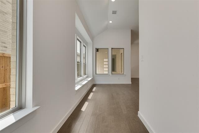 Photo - 635 Caprice Blf