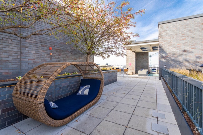 Rooftop Lounge
