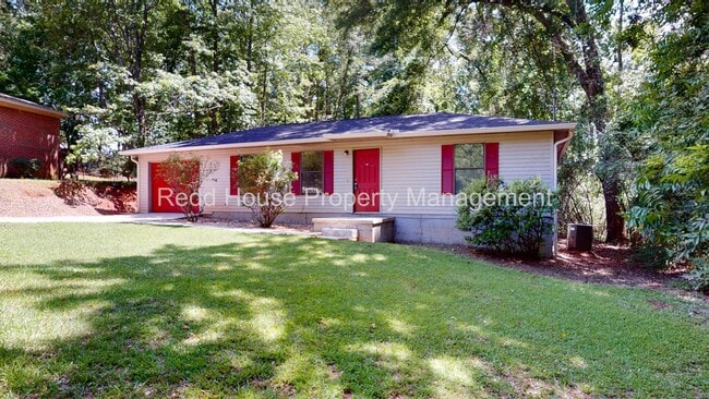 Photo - 111 Oakridge Cir