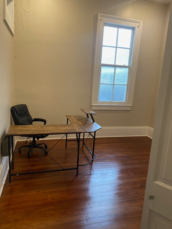 Photo - 1510 Calhoun St Unit 1510