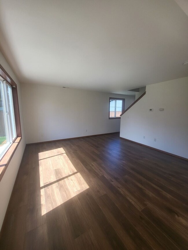 Photo - Hopkins - 9023/25 Unit 9025