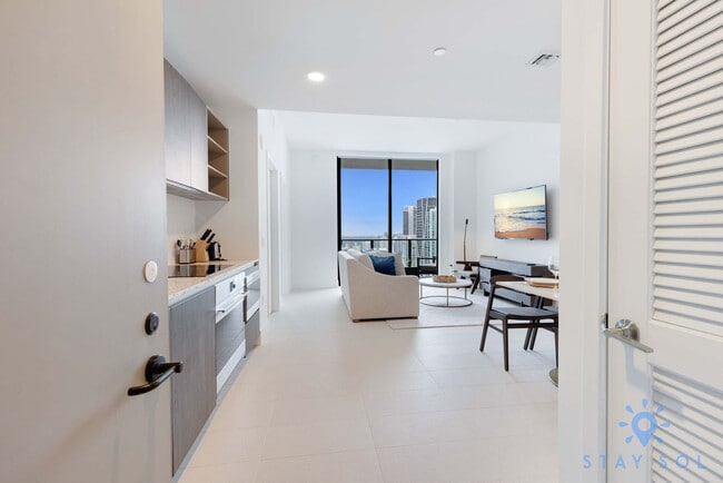 Photo - 601 NE 1st Ave Unit ID1227549P