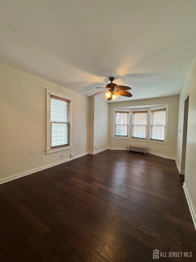 Photo - 80 Commerce St