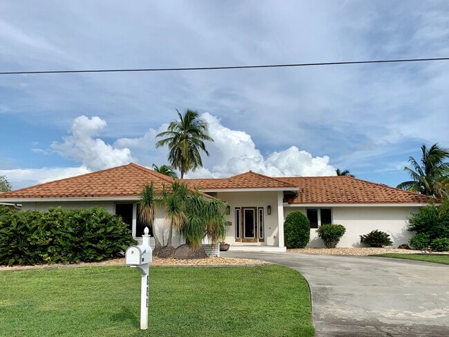 Photo - AVAILABLE NOVEMBER, DECEMBER AND APRIL 202...