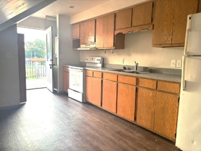 Photo - 120 S Garden Ave Unit 5