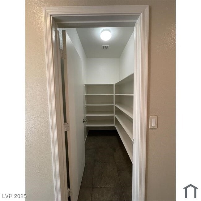 Photo - 909 E Malibu Sands Ave