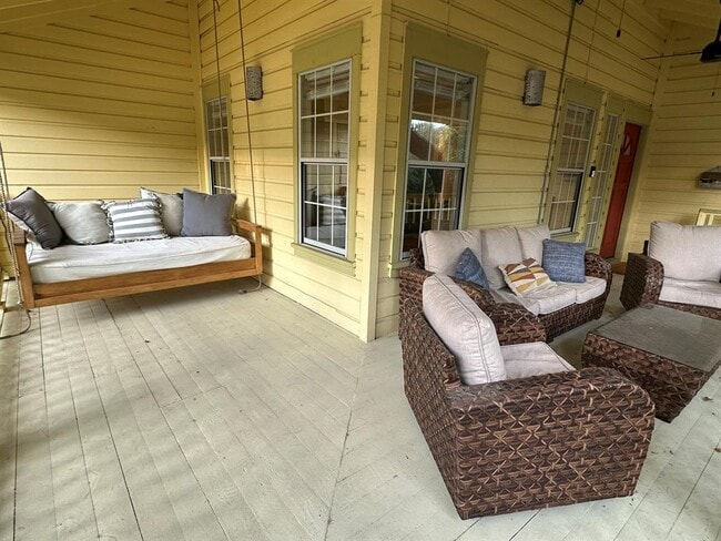 Photo - 311 Le Grande Ave