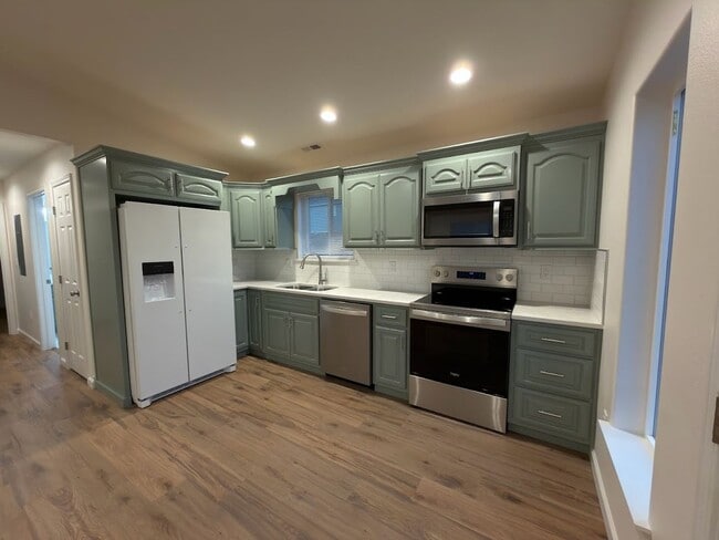 Photo - Quincy New Construction 2 bedroom 2 bath Home with Carport