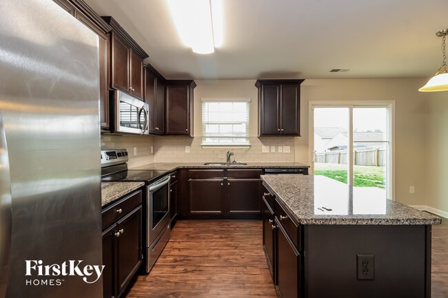 Photo - 654 Affirmed Dr