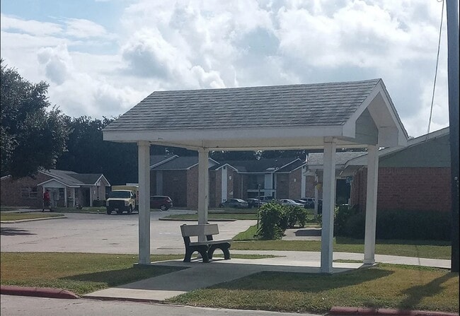 Photo - 516 Laredo St