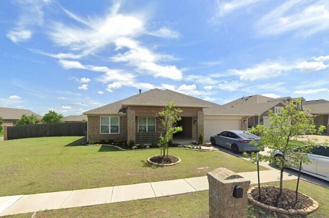 18808 Bajo Dr