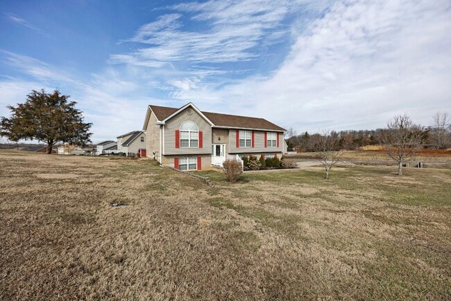 Photo - 73 Rosenberger Ln