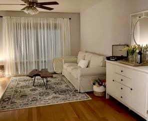 Photo - 5320 Balcones Dr Unidad H