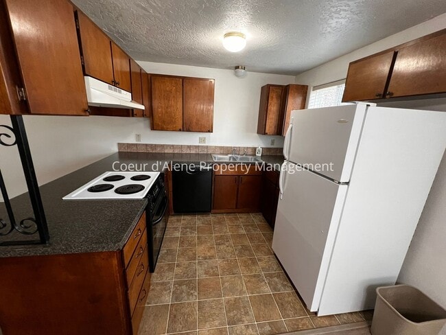 Photo - 1120 N 6th St