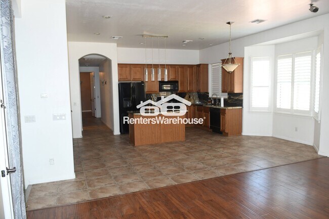 Photo - 6027 N 133rd Dr