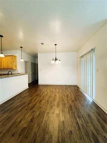 212 Lasso Cir