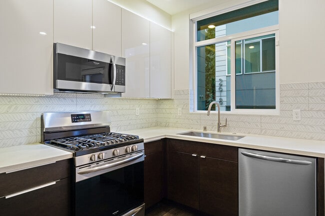 Photo - 2614 SW Nevada St