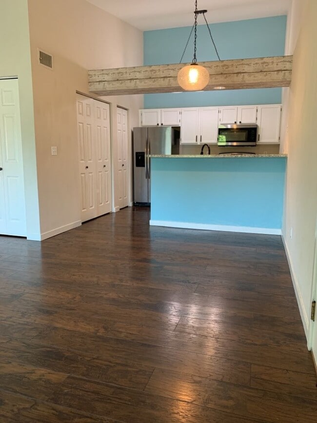 Photo - STUDENTS WELCOME! Remodeled 2 Bedroom 2 Bathroom Second-Floor Condo