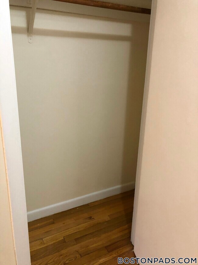 Photo - 122 Dustin St Unidad 15