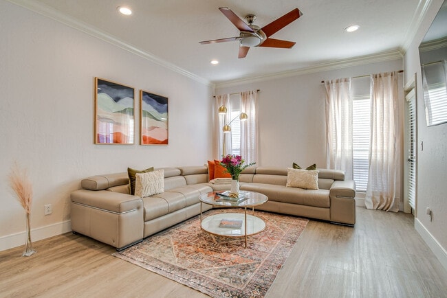 Photo - 14145 N 92nd St Unit SI FL1-ID1591308P
