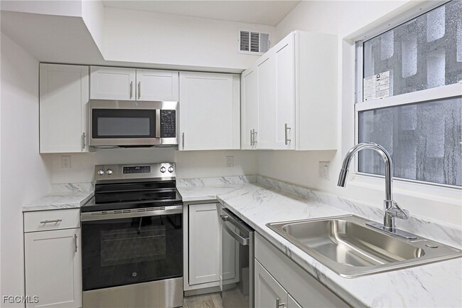 Photo - 2590 First St Unit 105