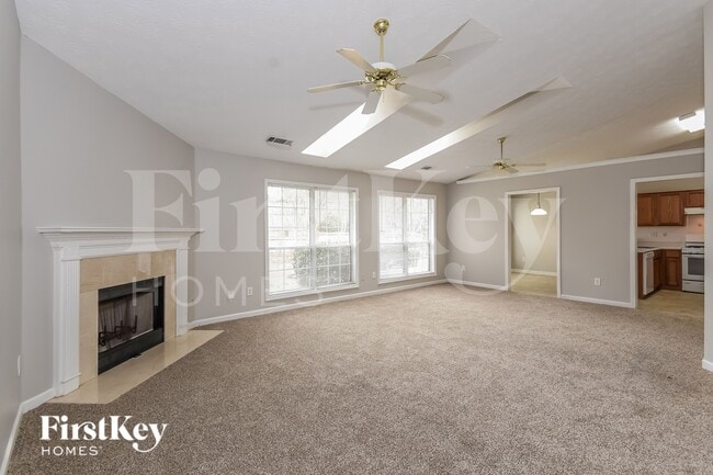 Photo - 799 Avalon Forest Way