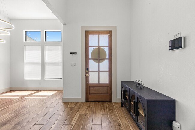 Photo - 12370 W University Blvd