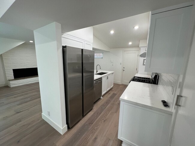 Photo - 1164 Shelburn Ln