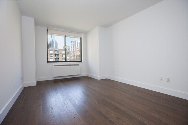 70 Little W St Unit 09