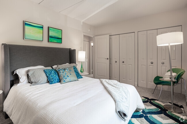 2BR, 2BA