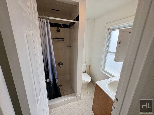 Photo - Carroll St, YONKERS Unit 3