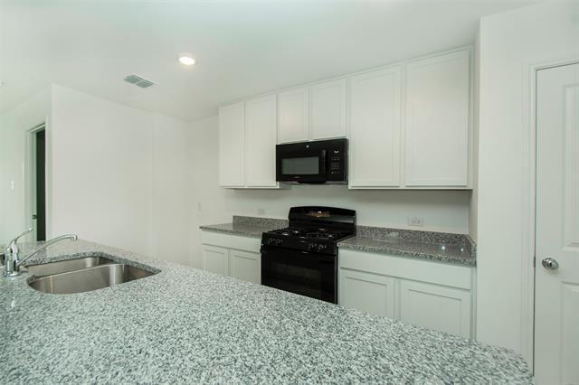 Photo - 2905 Kings Table Ct