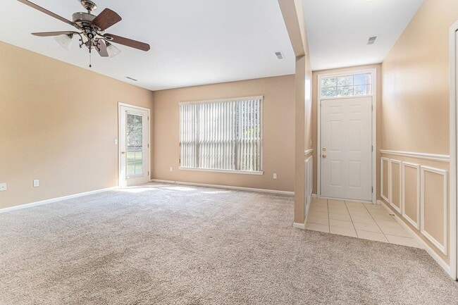 Photo - 24107 Chesapeake Cir