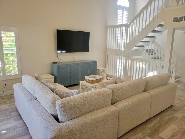 Photo - 3108 Fairway Dr N