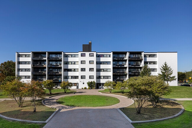 Garden Court