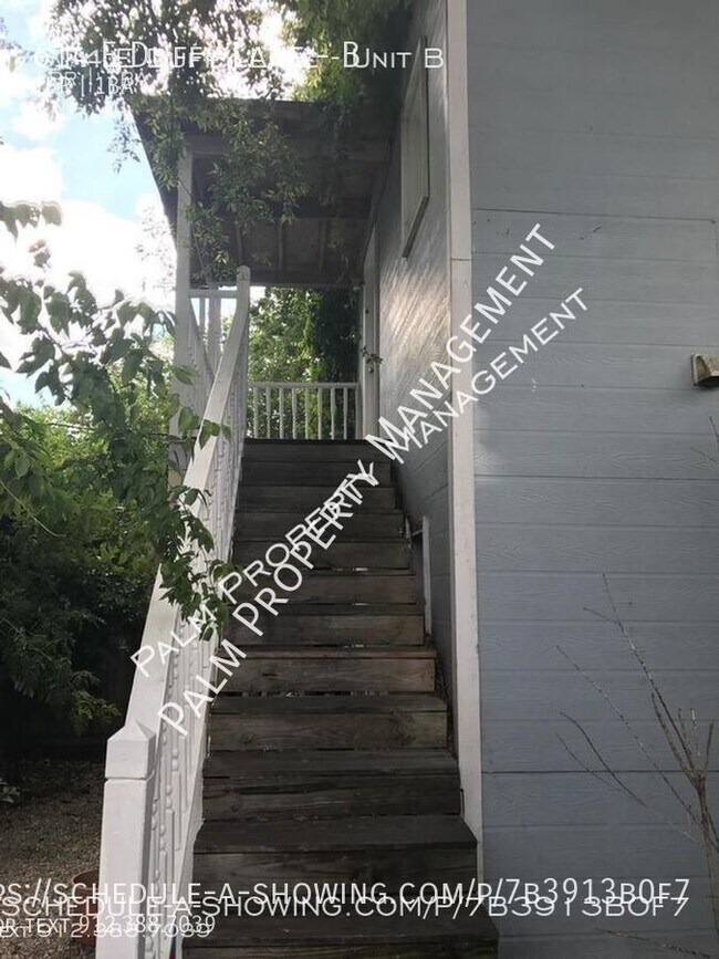 Photo - 614 E Duffy Ln