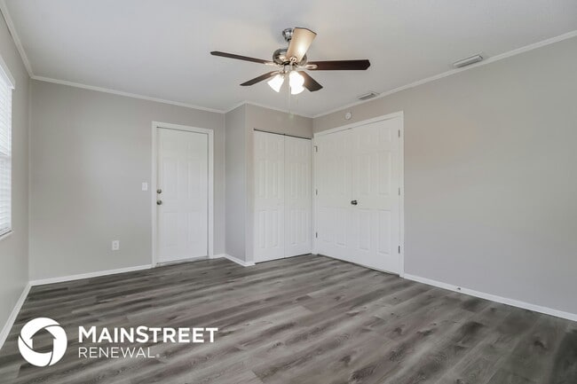 Photo - 1107 Loblolly Ln