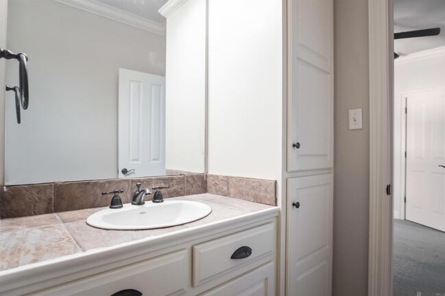Photo - 1642 Ruelle De Grace Dr