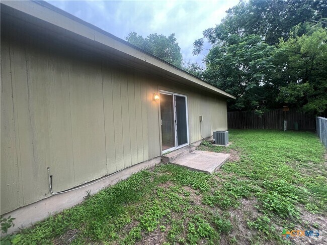 Building Photo - 1524 Shannon Cir Rental