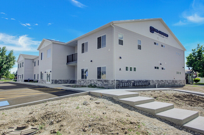 Building Photo - The Orchard on Oneida Rental