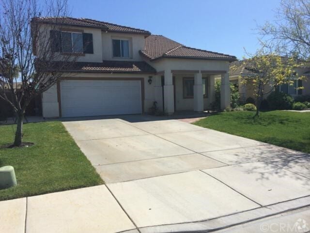 Building Photo - 4 Bedroom, 2.5 Bathroom House with Yard in...